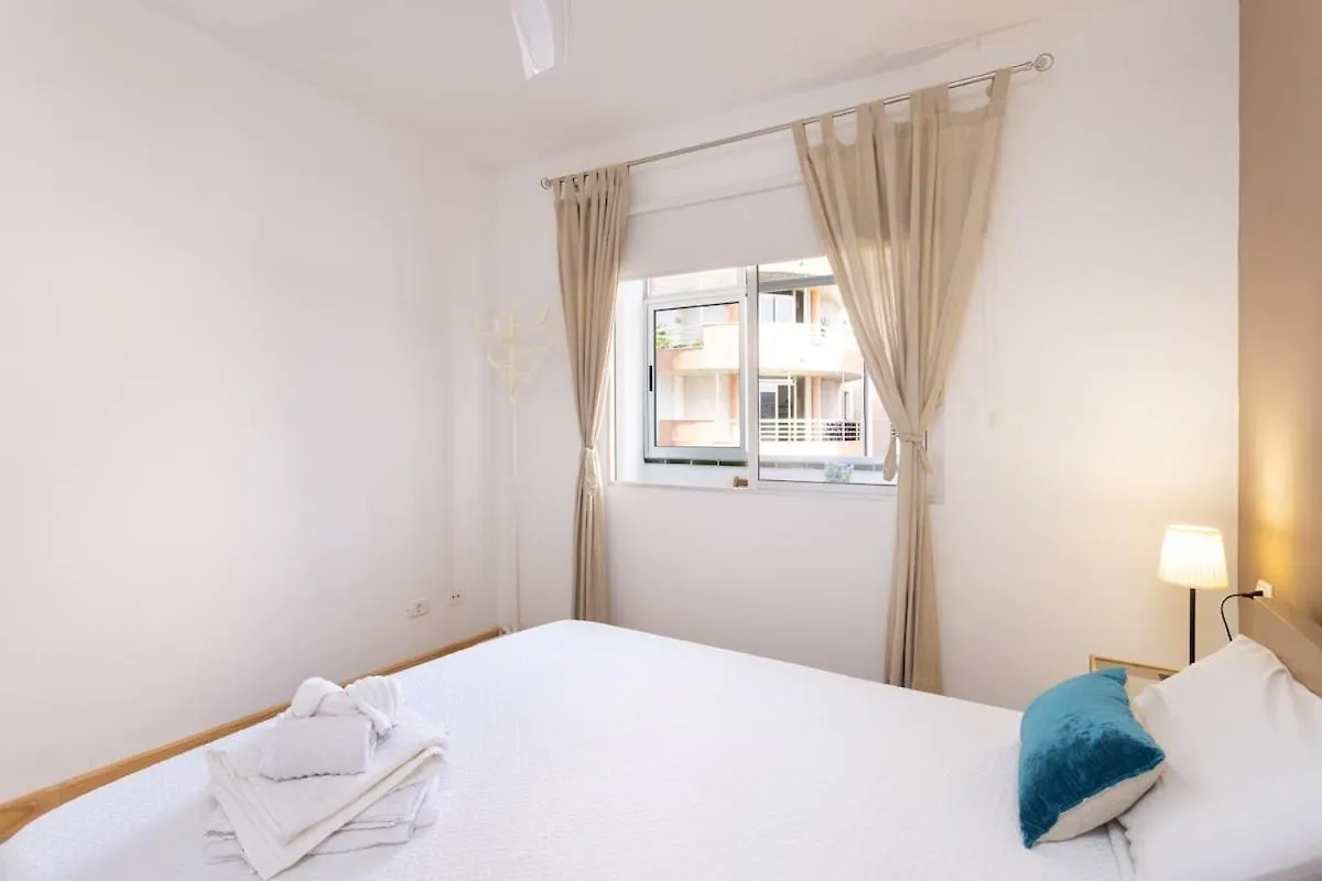 Apartment Cozy Medano Luminoso Y Centrico Apartamento Junto A La Playa By Eden Rentals El Médano Spanien